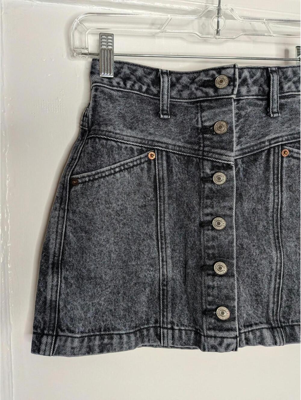 Abercrombie & Fitch Skirt Womens 00 Gray Button Front Denim Mini Natural Rise - Picture 3 of 7